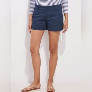 Vineyard vines 3.5 Inch Every Day Shortsnavy blue size 4